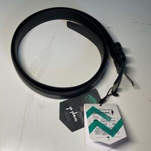 Mio Marino Mens Size 44 NEW  Black Leather Belt with Silver Tone Buckle